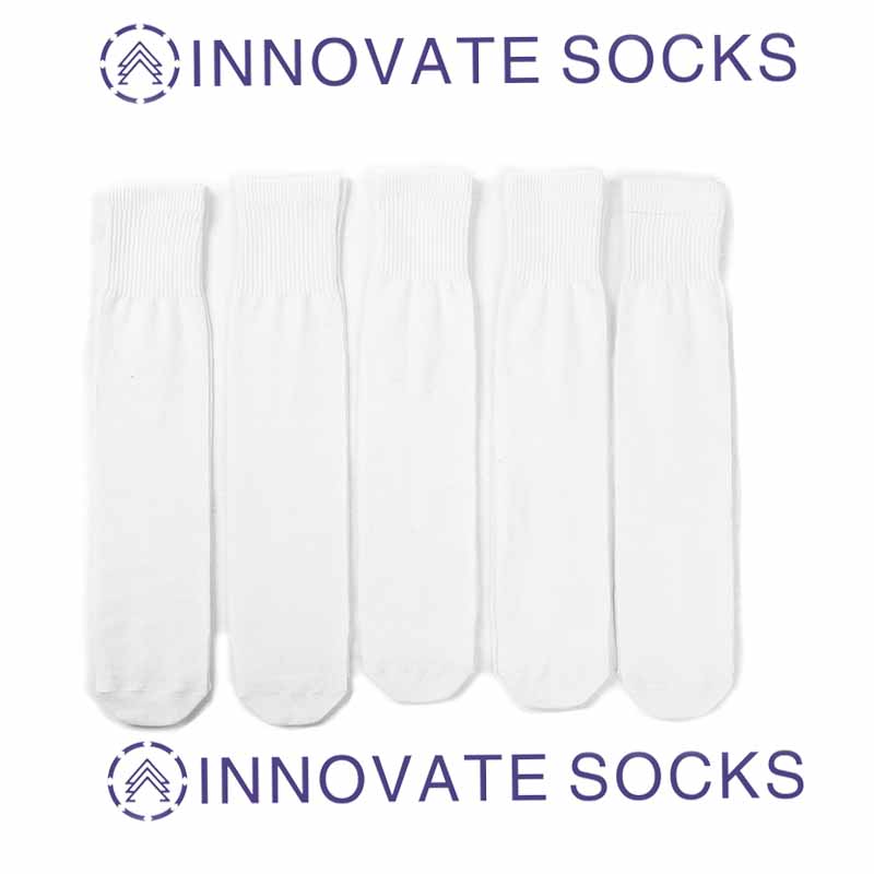Calcetines blancos hechos a medida